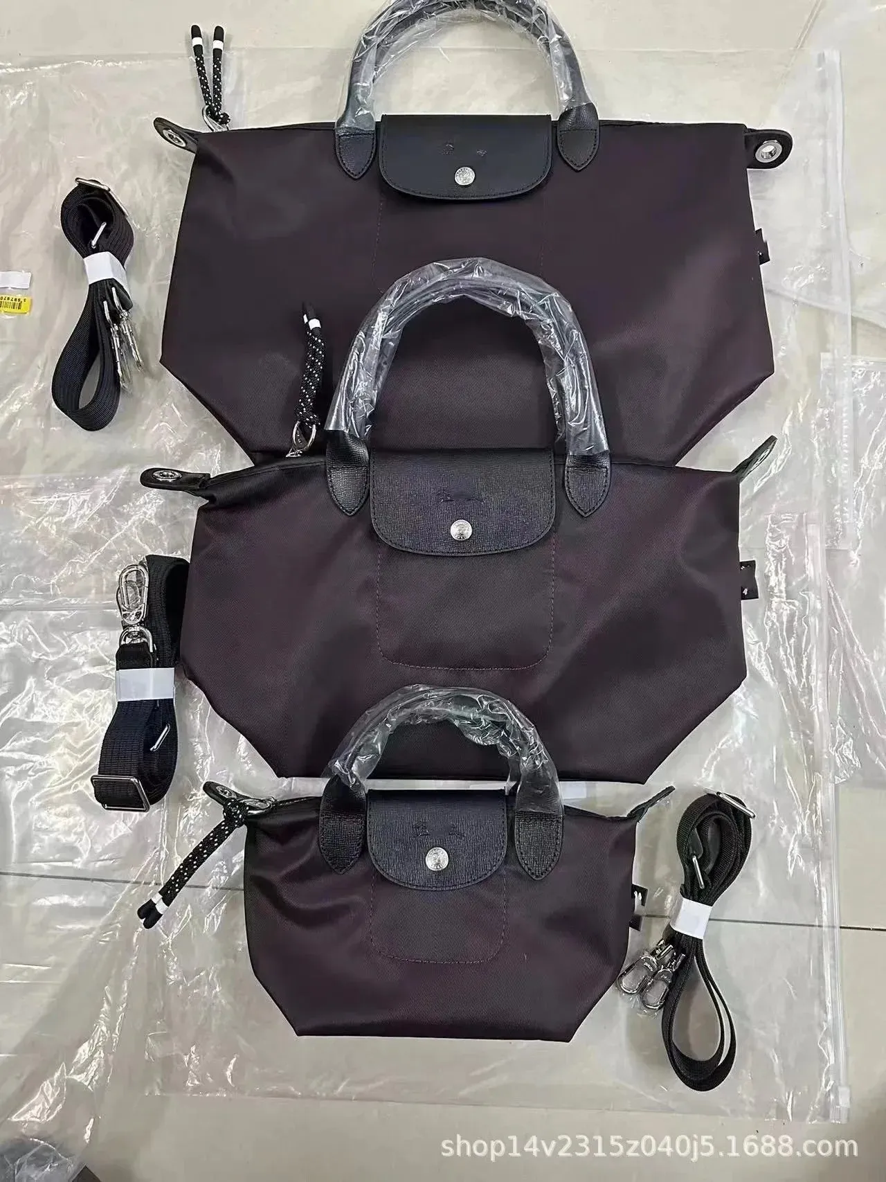 Detachable Strap Dumpling Tote Bag